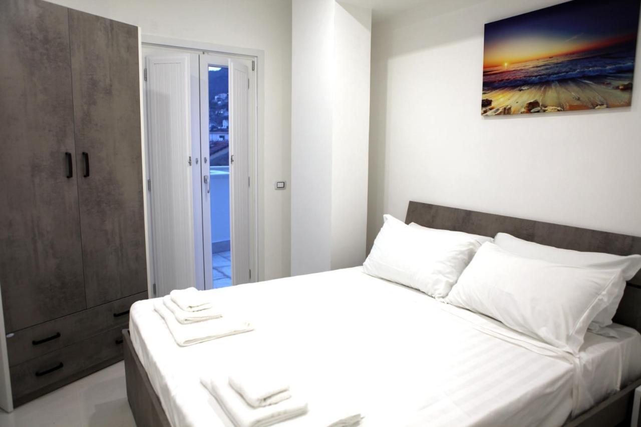 Vietri Aretusa Resort Amalfi Coast מראה חיצוני תמונה