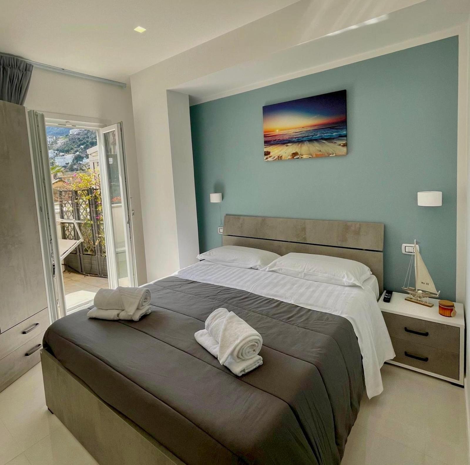 Vietri Aretusa Resort Amalfi Coast מראה חיצוני תמונה